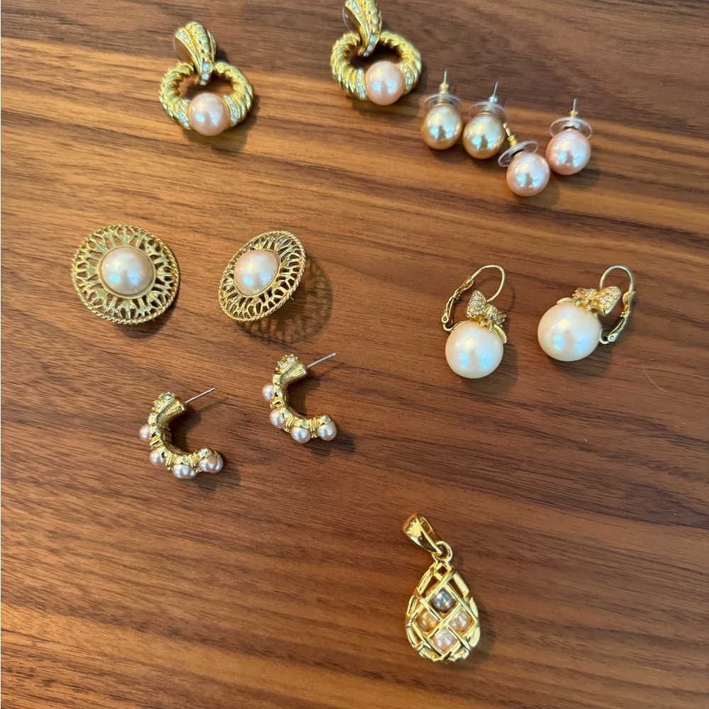 Elegant QVC Gold Faux Pearl Jewelry Set